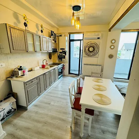 Exo Mamaia Nord